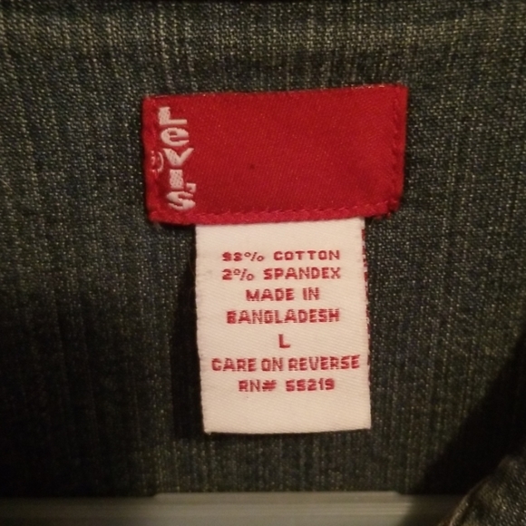 Levi's women's denim western style shirt - Picture 5 of 5